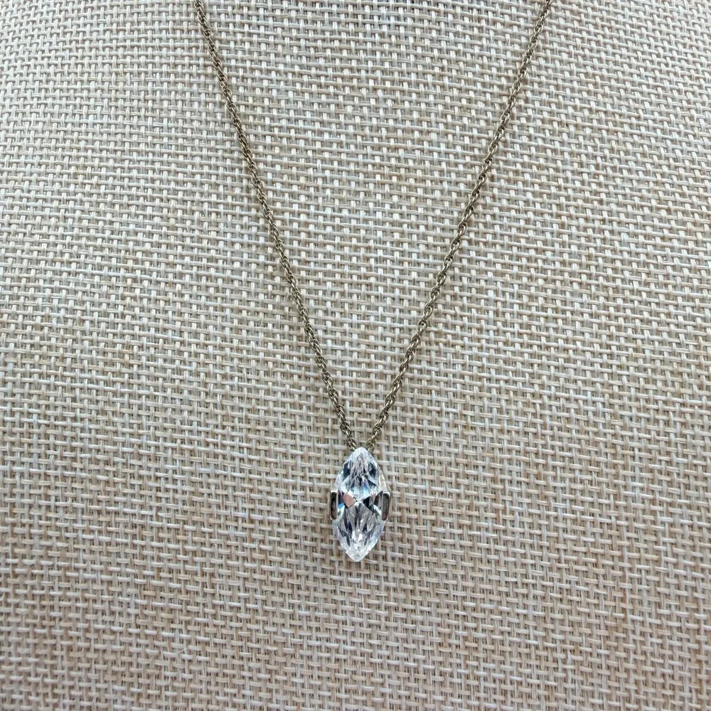 Vintage Y2K Avon Silver Tone Rope Chain Marquise Pendant Necklace Jewelry